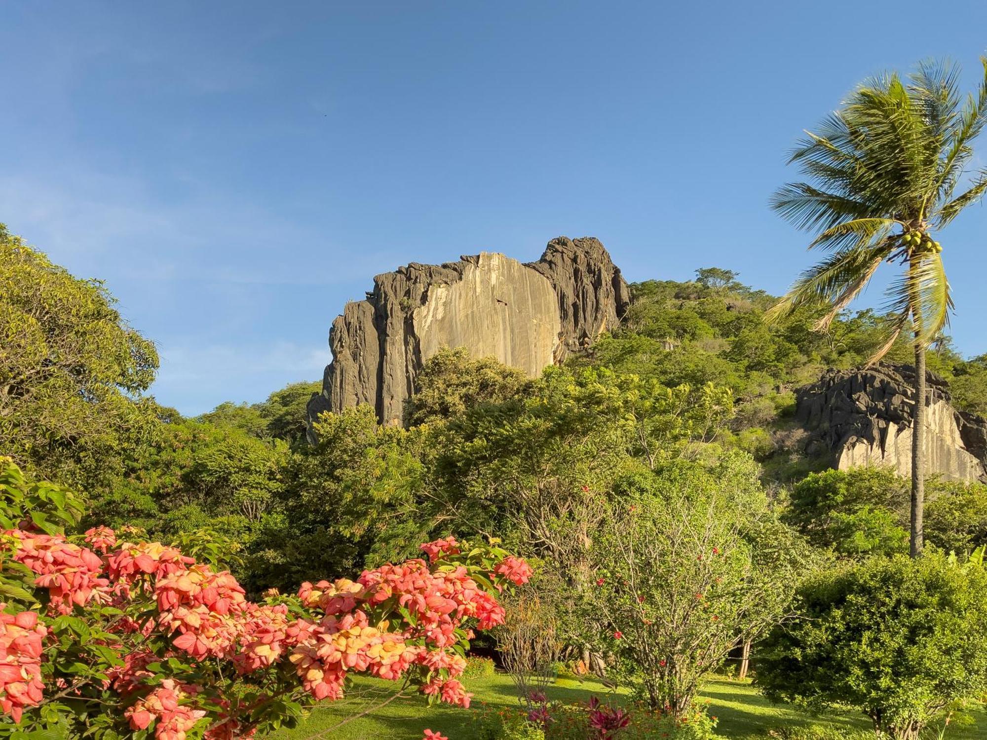 Pousada Grande Pedreira Hotel Serra do Cipo National Park Exterior photo